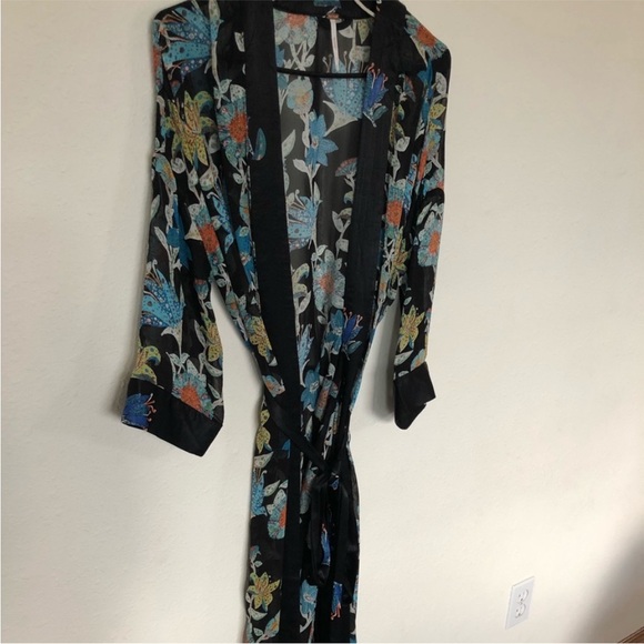 Free People Semi Sheer Robe - Picture 2 of 3